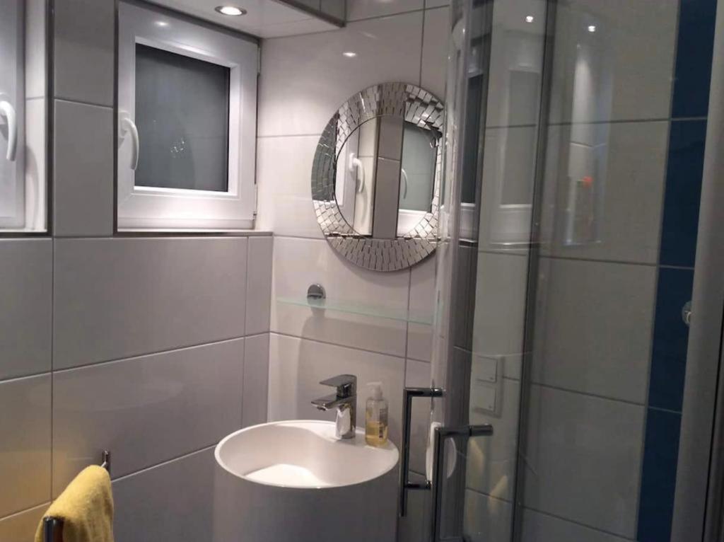 Ferienwohnung Sartorius ベンスハイム エクステリア 写真
